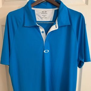 Men’s Oakley golf shirt